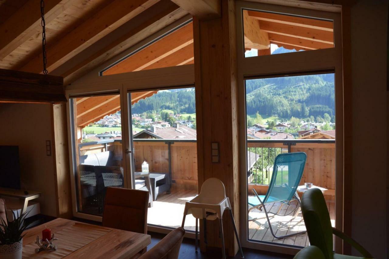 Chalet Christine Brixen im Thale Esterno foto
